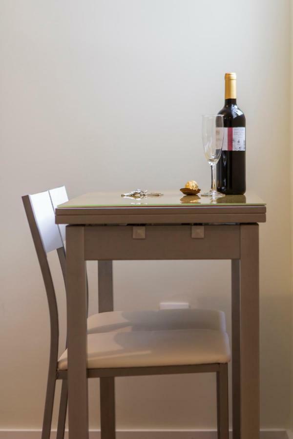 Apartamento Temporal Diseno Chueca-Malasana Brc40 مدريد المظهر الخارجي الصورة